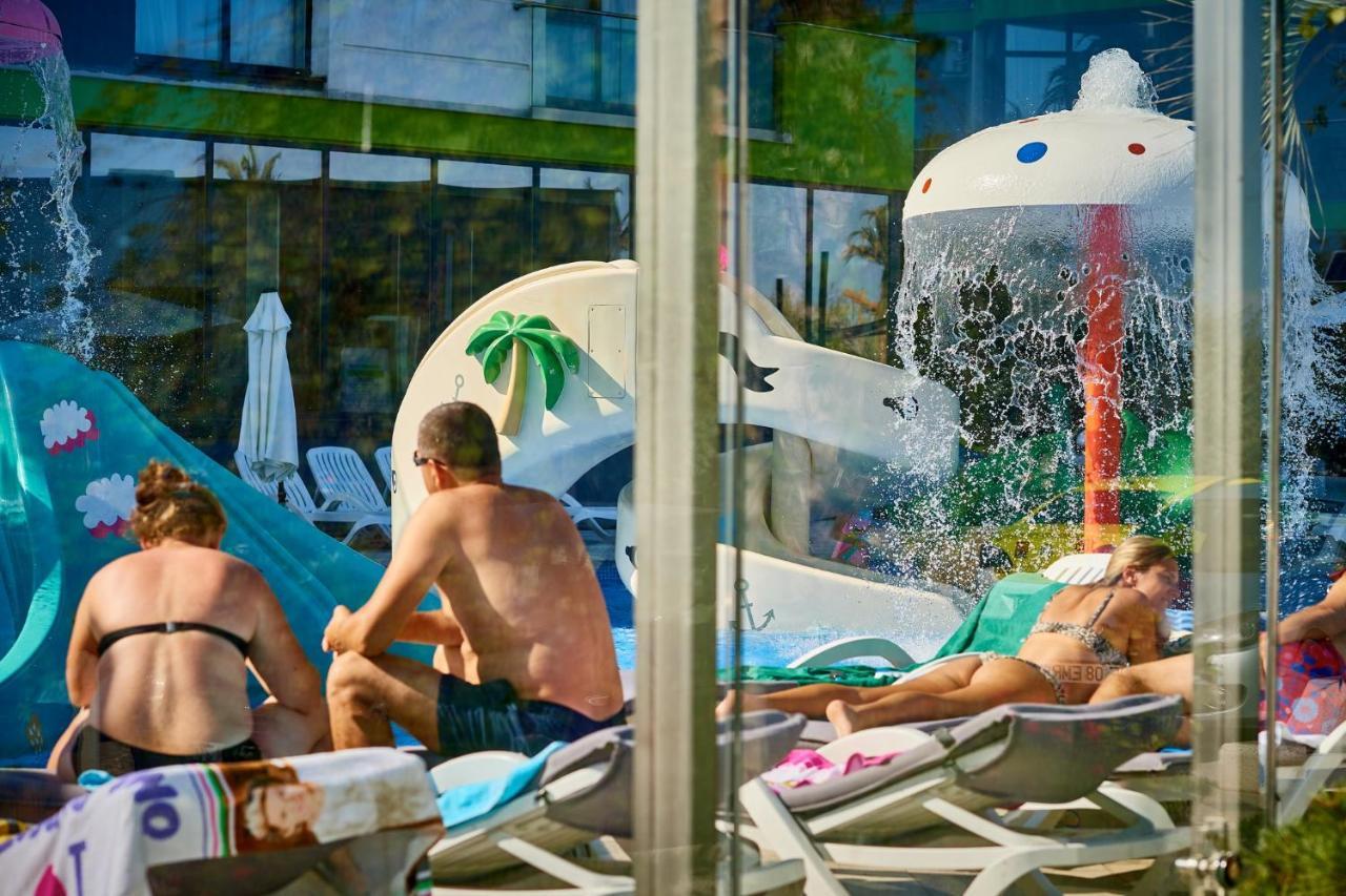 Cristalex Aparthotel & Spa Mamaia Nord Năvodari 외부 사진